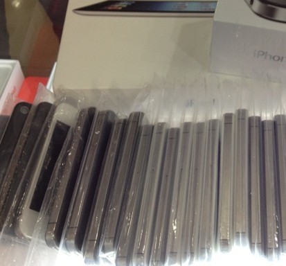 澳洲女留學生出售iPhone5遭買家連捅數(shù)刀送醫(yī)