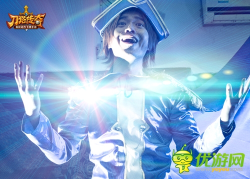 英雄在你身邊！ 《刀塔傳奇》靜態(tài)電影曝光