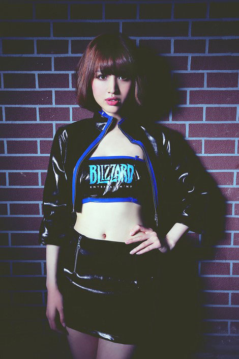 暴雪展臺showgirl
