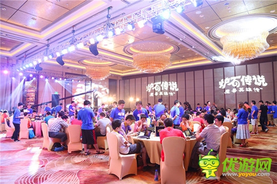 爐石長假回顧：兩選手?jǐn)埲f元獎(jiǎng)金 武漢玩家自發(fā)聚會(huì)
