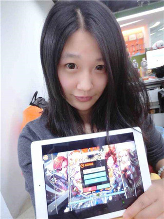 Angel honey大秀美顏《守護之光》全是美女你還不玩?