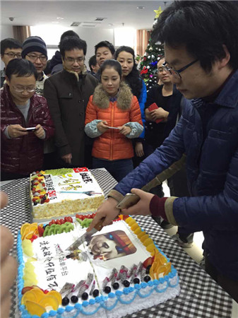 《三劍豪》大陸區(qū)IOS流水再破1500萬(wàn)，全員慶祝